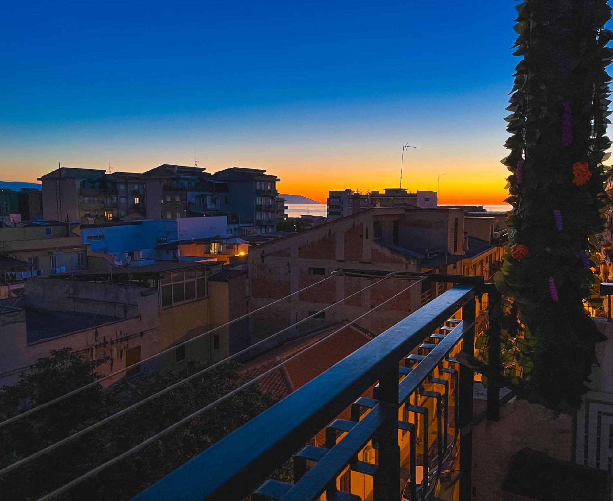 Seaview Terrace Apartment Relax & Comfort In Milazzo, Ture'S Home Exteriör bild